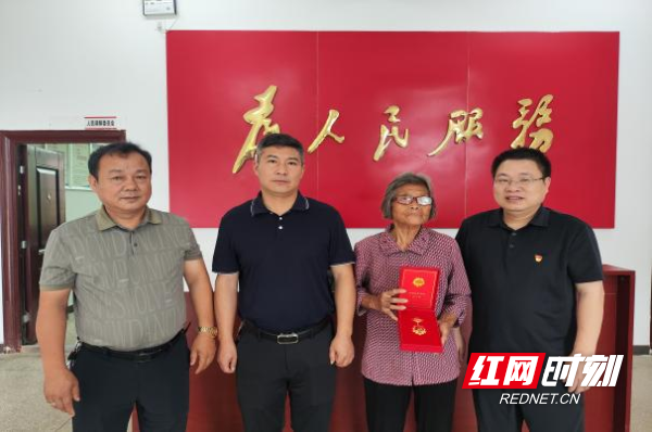 图片2.png 图片2.png